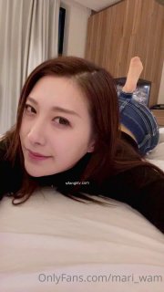 闺蜜介绍美少妇做SPA，我也不知道我为什么会流水，对白超刺激，对着美臂按摩扣穴，一线天骚逼搞得啊啊叫，按摩床上侧入爆插，强烈推荐观看